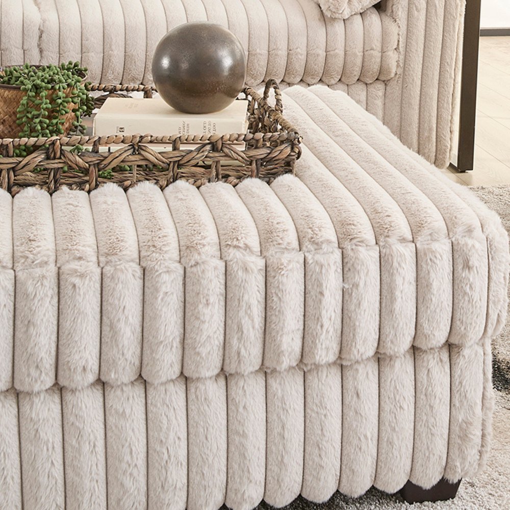 Belvoir Accent Cocktail Ottoman, Beige Champagne. Picture 4