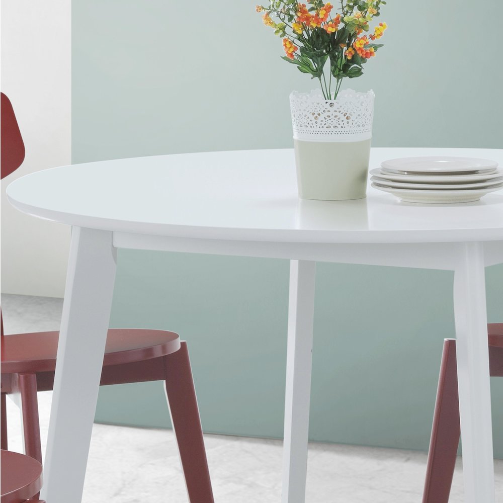 Roma Contemporary White Round Dining Table. Picture 3