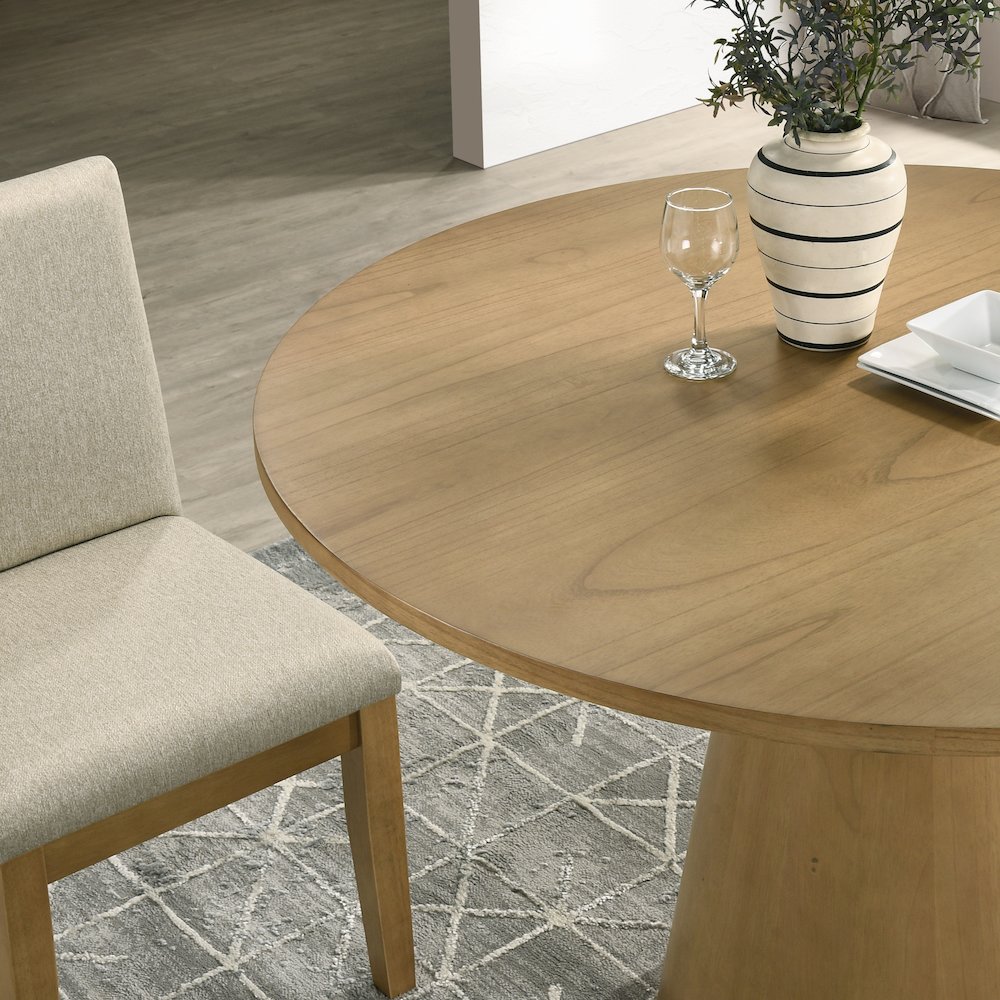 Rocco Contemporary Dining Set, Round Pedestal Table with 4 Chairs. Picture 5
