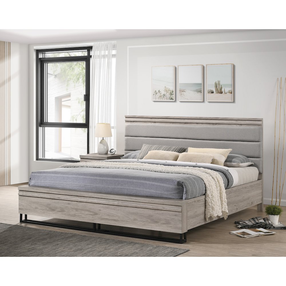 Alvear Upholstered Wood Panel Bed, Weathered Gray, King. Picture 2