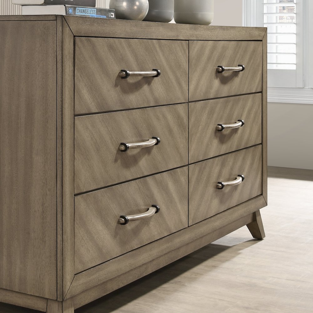 Wood Bedroom Set: Queen Bed, Dresser, Mirror, Nightstand in Weathered Sand. Picture 8