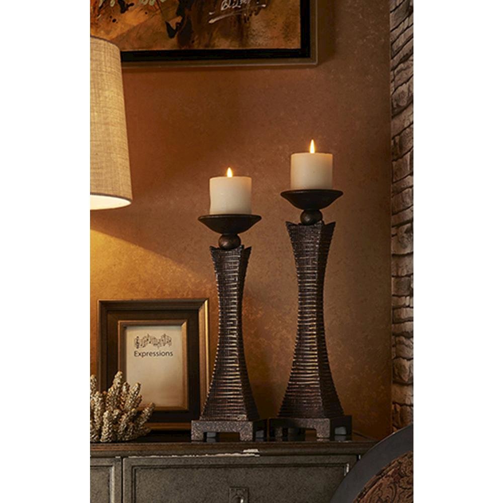 15.75", 17.5" Kayan Candleholder Set. Picture 2