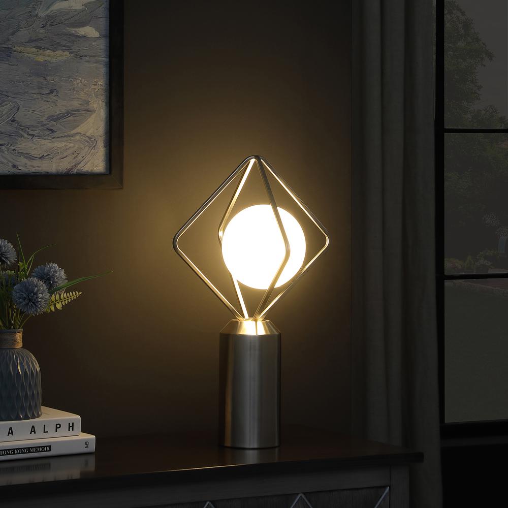 19.5"In Ernst Modern Monoclinic Pendeloque Silver Metal Table Lamp. Picture 4