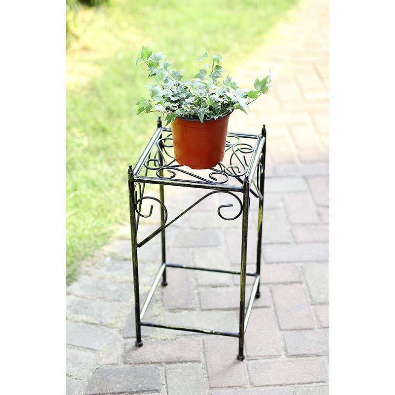 20.67" MEDIUM LATTICE SQUARE BLACK/GOLD CAST METAL PLANT STAND. Picture 4