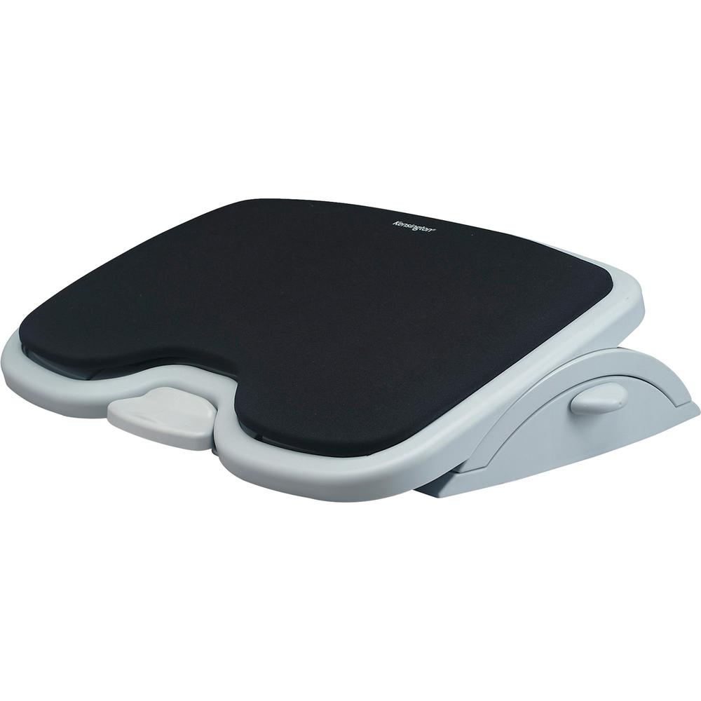 Kensington Solemate Footrest - 3.25" - 5" Adjustable Height - 15&deg; Tilt - 30&deg; Swivel - Gray - Gel - 1 Each. Picture 1