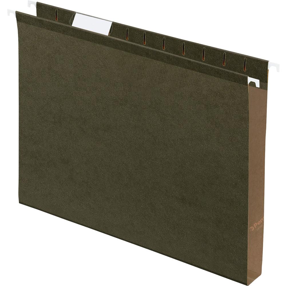 Pendaflex Letter Recycled Hanging Folder - 1" Folder Capacity - 8 1/2" x 11" - Folder - Standard Green - Reinforced, Reinforced Gusset, Acid-free - 10% Recycled - 25 / Box. Picture 1