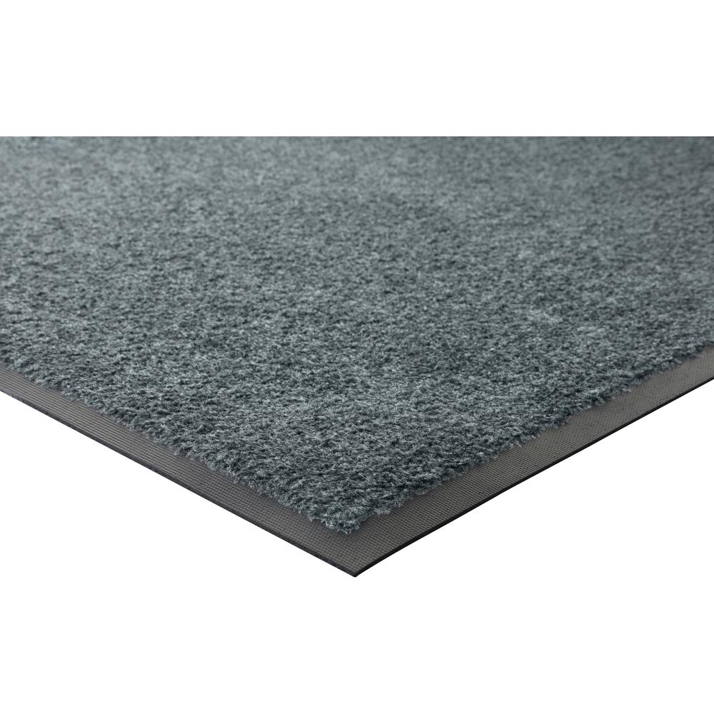 Genuine Joe Platinum Series Indoor Wiper Mats - Indoor, Carpeted Floor - 66" Length x 43.50" Width - Nylon - Gray - 1 Each. Picture 1