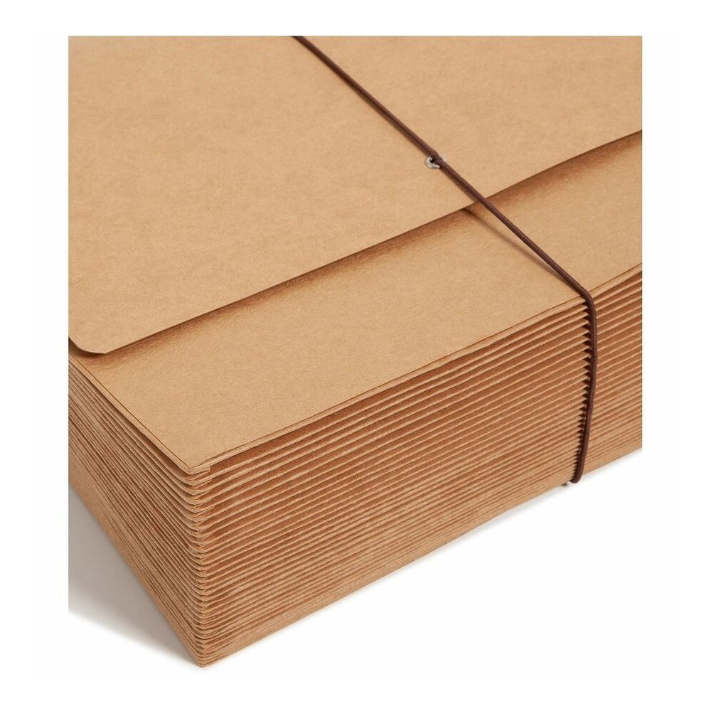 Smead Letter Recycled Expanding File - 8 1/2" x 11" - 7/8" Expansion - 31 Pocket - Kraft - Elastic Closure, Reinforced Gusset, Flap, Heavy Duty - 10% Recycled - 1 Each. Picture 2