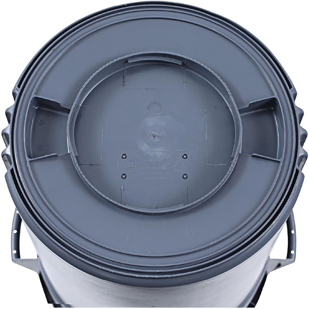 Genuine Joe 44-gallon Heavy-duty Trash Container - 44 gal Capacity - Heavy Duty, Handle - 24" Height x 31.5" Width x 24" Depth - Gray - 1 Each. Picture 3