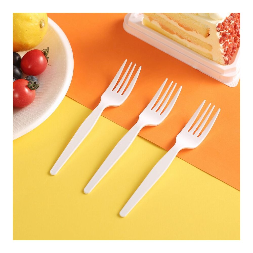 Genuine Joe Medium-Heavyweight Plastic Forks - 1 Piece(s) - Fork - 1 x Fork - Disposable - White - 1000 / Carton. Picture 2
