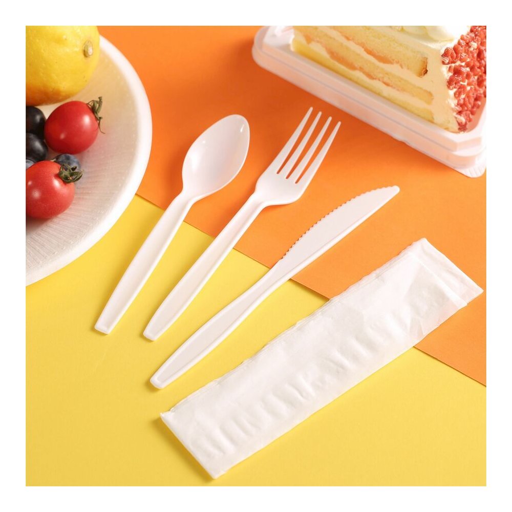 Genuine Joe 4-Piece Medium-Weight Utensil Kit - Disposable - White - 250 / Carton. Picture 3