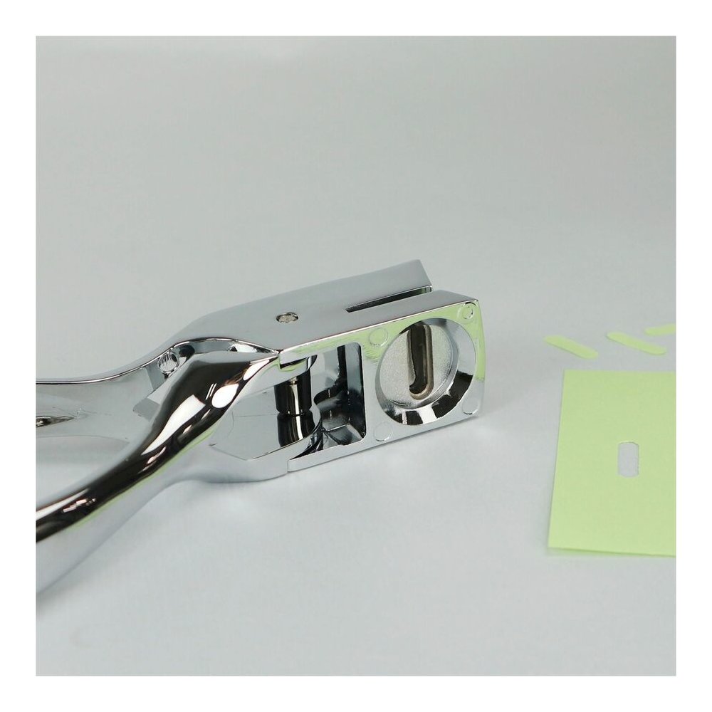 Business Source Handheld 15mm Slot Punch - 5/32" Punch Size - Metal - Silver, Chrome. Picture 3