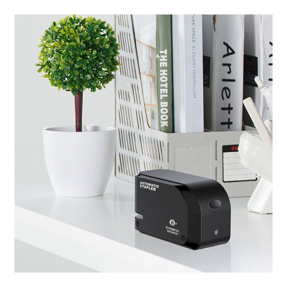 Business Source Electric Stapler - Staples Upto 20 Sheet - Holds Upto 105 Staple - Half Strip - Staple Size: 24, 26/0.24" , 0.24" - 2 x AA - Black - 1 Each. Picture 2
