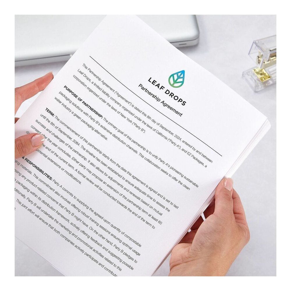 Southworth 100% Cotton Business Paper - Letter - 8 1/2" x 11" - 32 lb Basis Weight - Wove - Acid-free, Watermarked - White - 1 Box. Picture 2