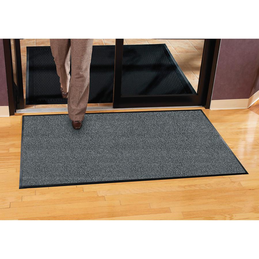 Genuine Joe Platinum Series Indoor Wiper Mats - Indoor, Carpeted Floor - 66" Length x 43.50" Width - Nylon - Gray - 1 Each. Picture 2