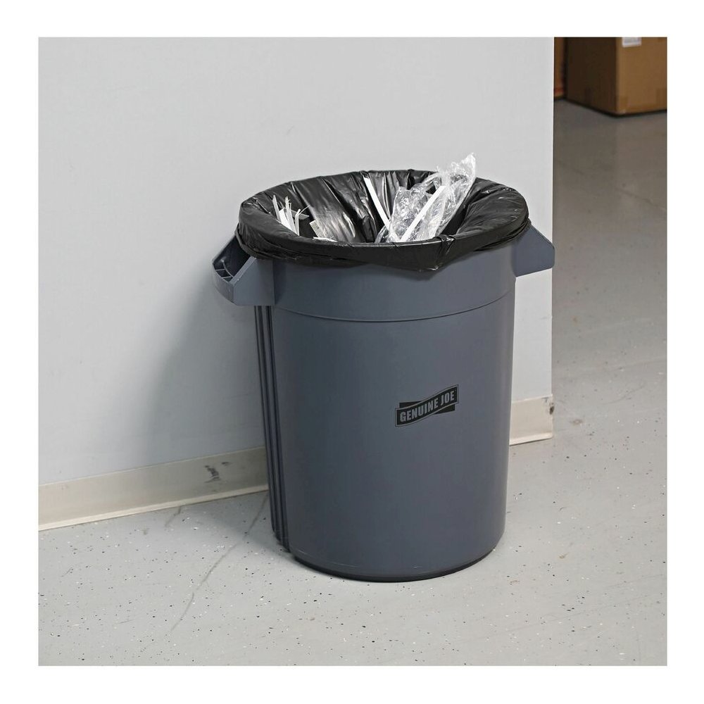 Genuine Joe Heavy-Duty Trash Can Liners - Medium Size - 30 gal Capacity - 36" Length x 30" Width x 1.50 mil (38 Micron) Thickness - Low Density - Black - 100/Box - 1 Carton. Picture 4