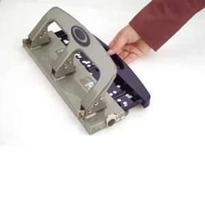 Officemate Deluxe 3-Hole Punch - 3 Punch Head(s) - 20 Sheet of 20lb Paper - 9/32" Punch Size - Silver. Picture 3