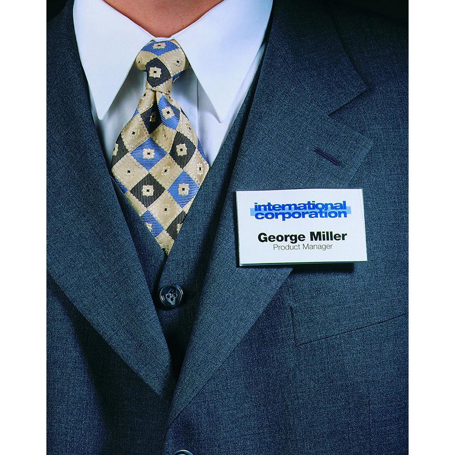 DURABLE Click Fold Magnet Badge Holder - 2.9" Height x 3.8" Width x 0.3" Depth - Polypropylene - Clear - 1 Pack. Picture 2