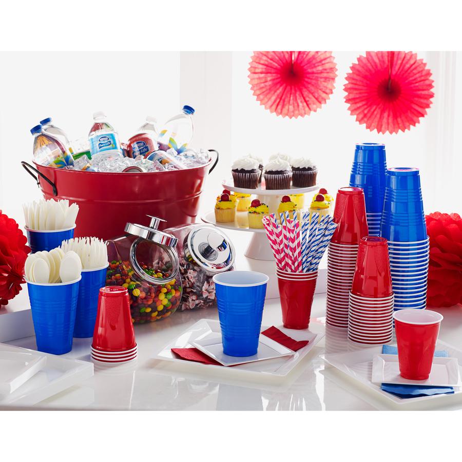 Genuine Joe 16 oz Party Cups - 16 fl oz - Red - Plastic - Party, Cold Drink - 50 / Pack. Picture 4