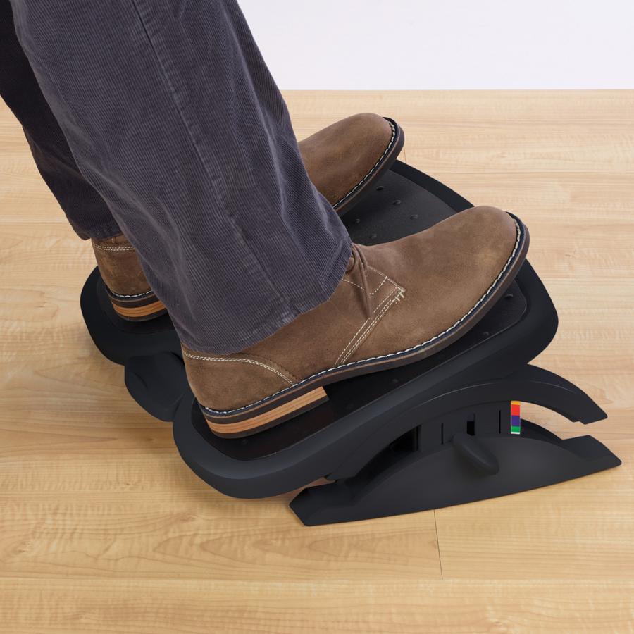 Kensington SmartFit Solemate Plus Foot Rest - 3.50" - 5" Adjustable Height - 30&deg; Tilt - Black - 1 Each - TAA Compliant. Picture 5