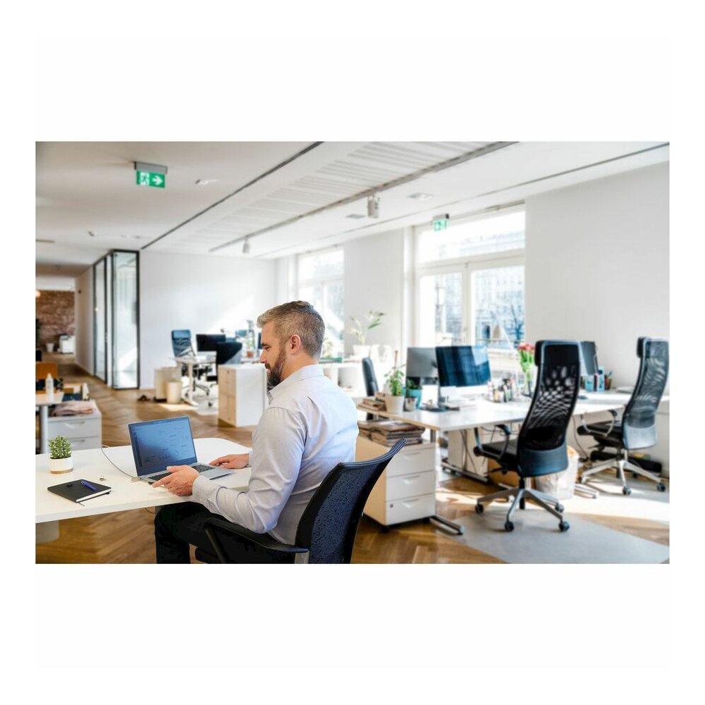 Kensington MagPro Magnetic Privacy Screen Filter for Laptops 13.3" (16:9) - For 13.3" Widescreen Notebook - 16:9 - Scratch Resistant, Fluid Resistant, Damage Resistant, Fingerprint Resistant, Glare Re. Picture 5