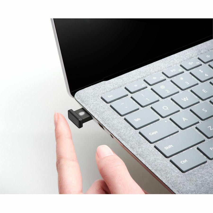 Kensington VeriMark Guard Fingerprint Security Key - Black - Fingerprint - USB - 5 V - TAA Compliant. Picture 2