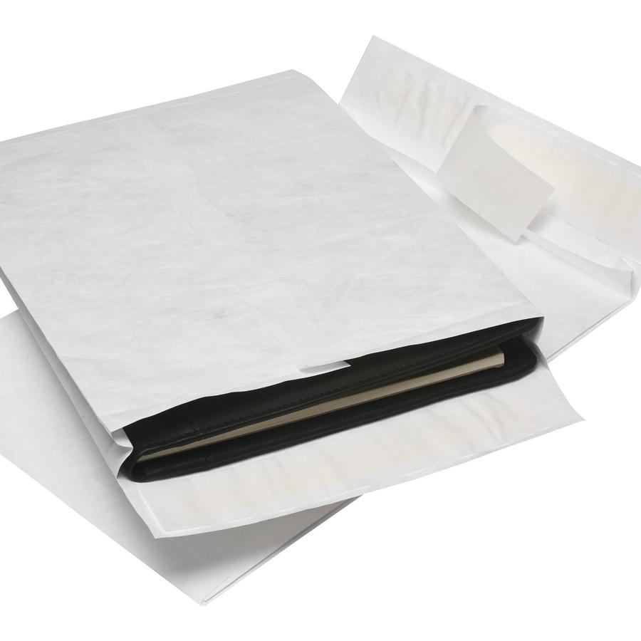 Survivor&reg; 12 x 16 x 2 DuPont Tyvek Expansion Mailers with Redi-Strip&reg; Closure - Expansion - 12" Width x 16" Length - 2" Gusset - 14 lb - Peel & Seal - White - Tyvek - 100 / Carton. Picture 2