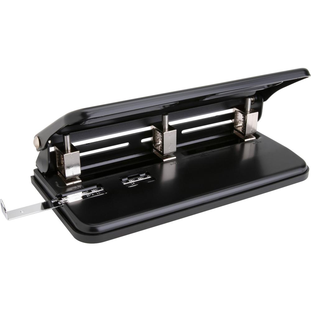 Business Source Heavy-duty 3-hole Punch - 3 Punch Head(s) - 30 Sheet of 20lb Paper - 9/32" Punch Size - Steel - Black. Picture 6