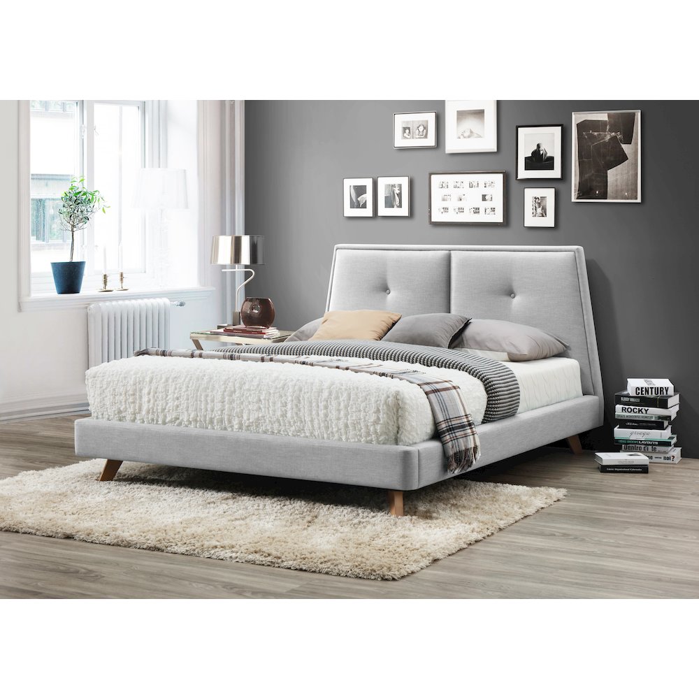 Kenzie Wood and Fabric Upholstered Queen Platform Bed in Light Gray. Picture 2