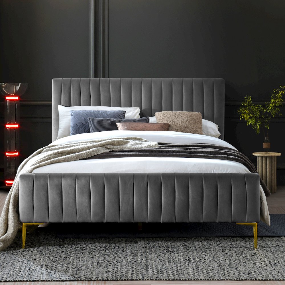 Julia Wood and Fabric Upholstered Queen Platform Bed in Charcoal. Picture 6