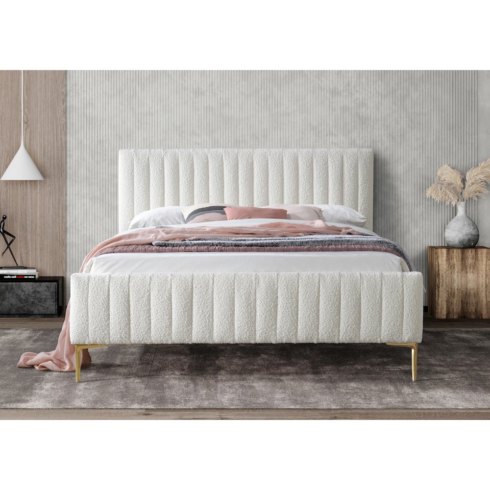 Julia Wood and Fabric Upholstered Queen Platform Bed in White Boucle. Picture 5