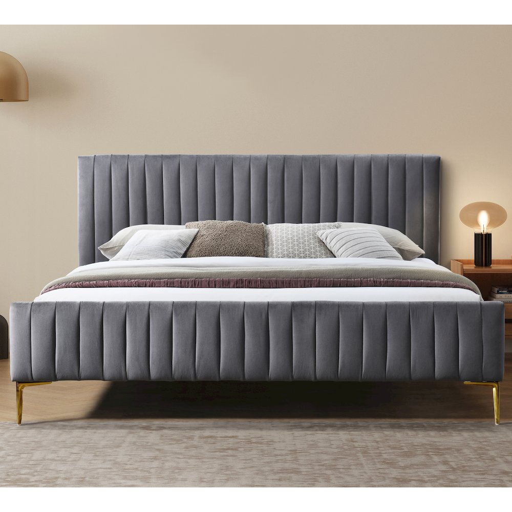 Julia Upholstered Contemporary Fabric King Platform Bed in Charcoal. Picture 7