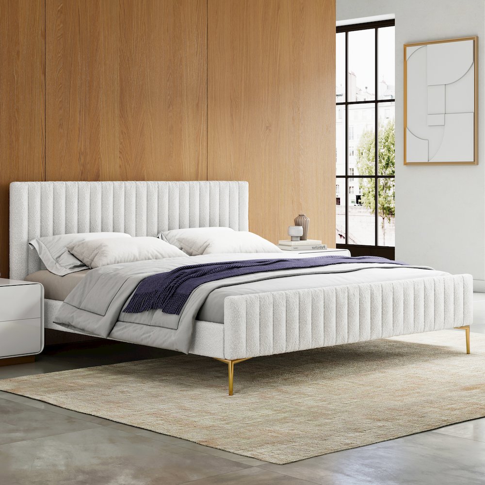 Julia Upholstered Modern Fabric King Platform Bed in White Boucle. Picture 6