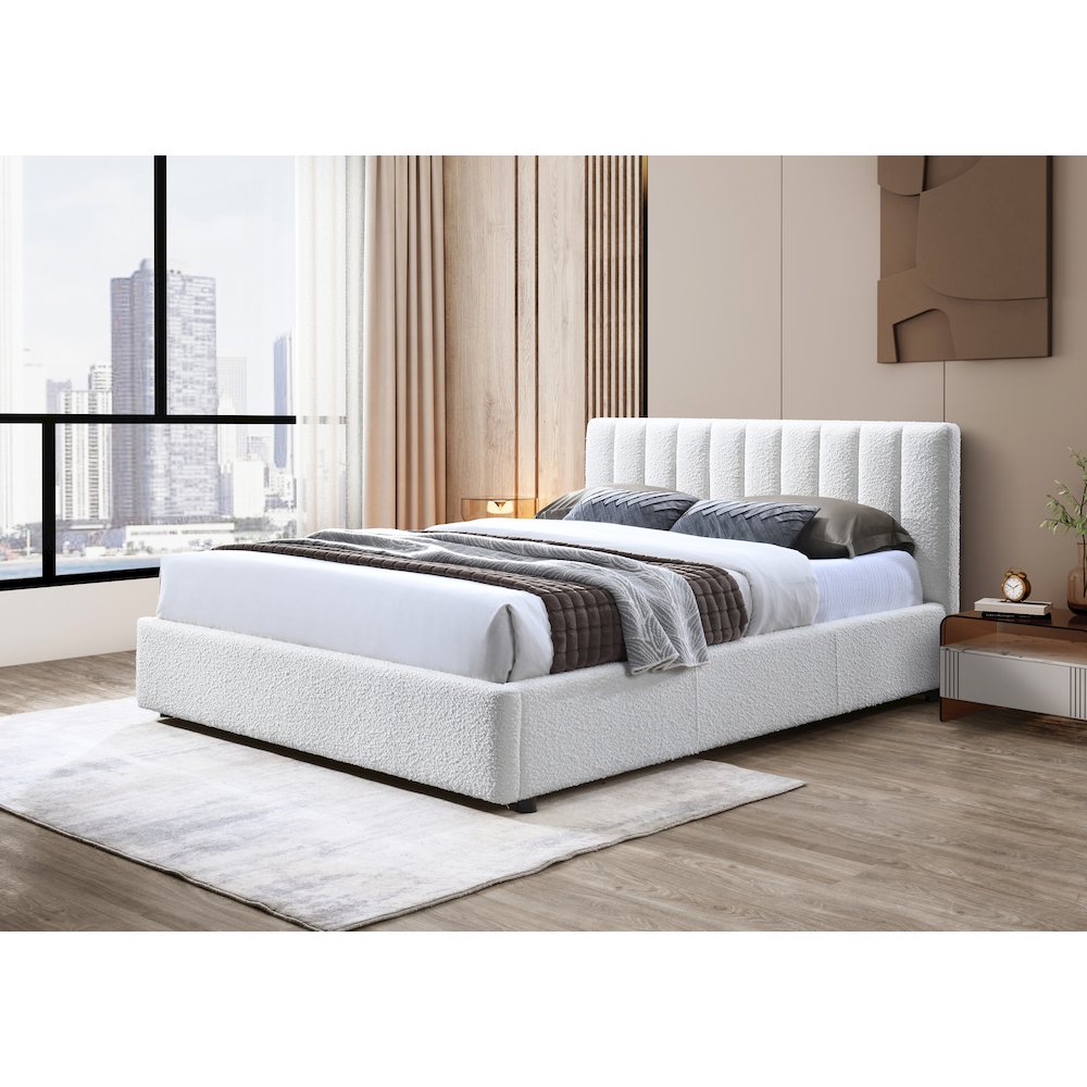Jaxon Upholstered Platform Queen Bed in White Boucle Fabric. Picture 9