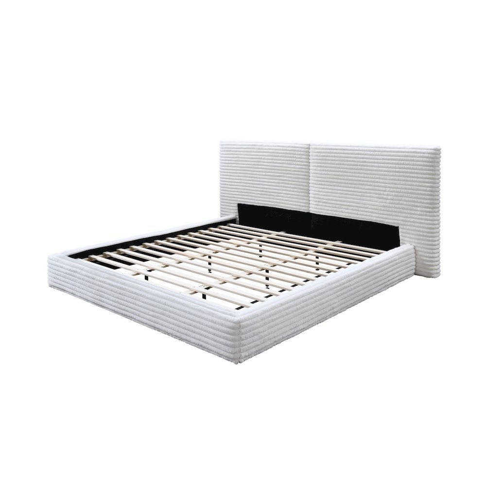 Lucia Fabric Upholstered Platform King Bed in White. Picture 3