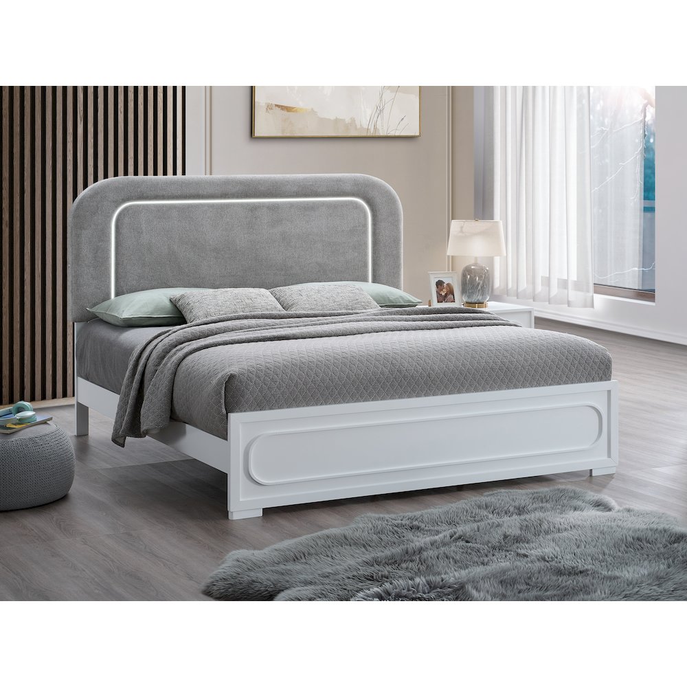 Glory Furniture Milan Full Bed, White. Picture 4