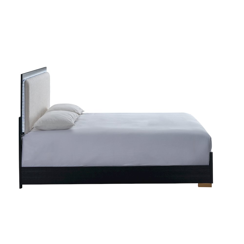Glory Furniture Steeler Full Bed, Black/Gold. Picture 5
