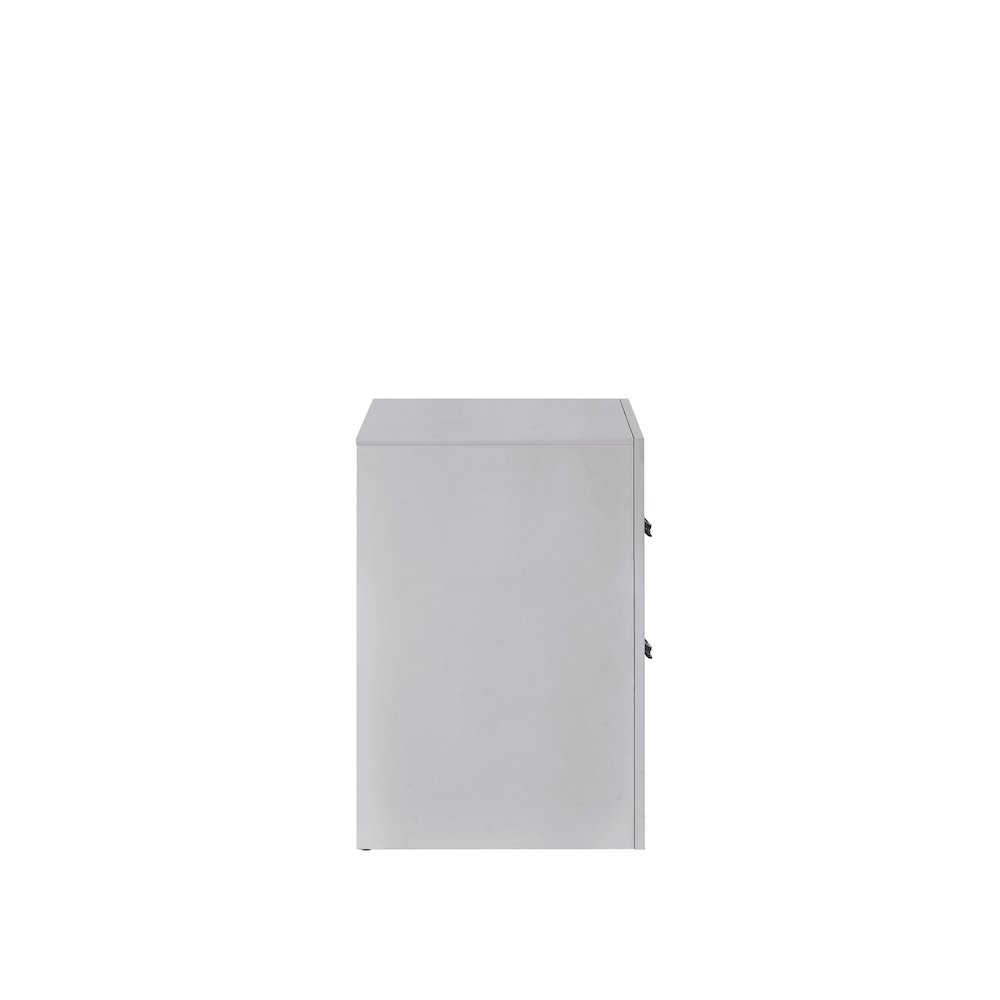 Glory Furniture Moreland Nightstand, Sparkling White. Picture 2