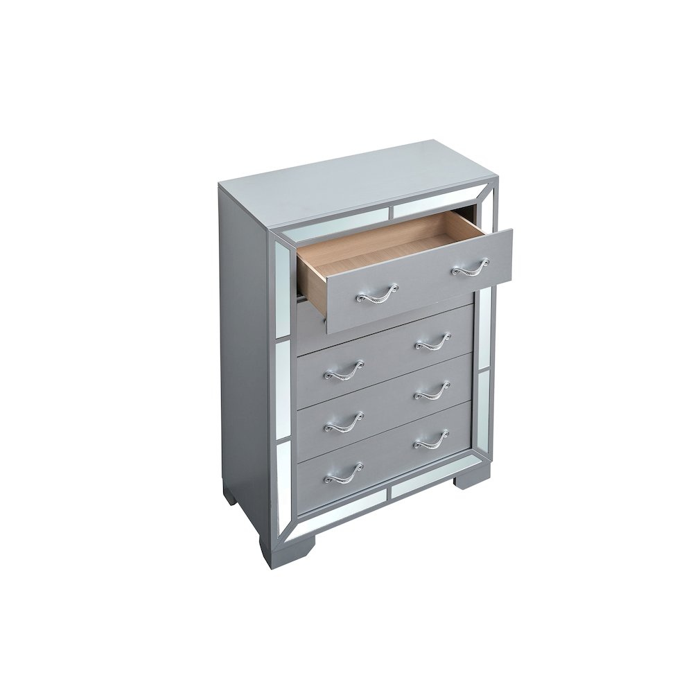 Glory Furniture Murry Chest, Silver Color. Picture 5
