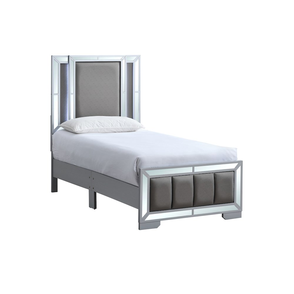 Glory Furniture Murry Twin Bed, Silver Color. Picture 1