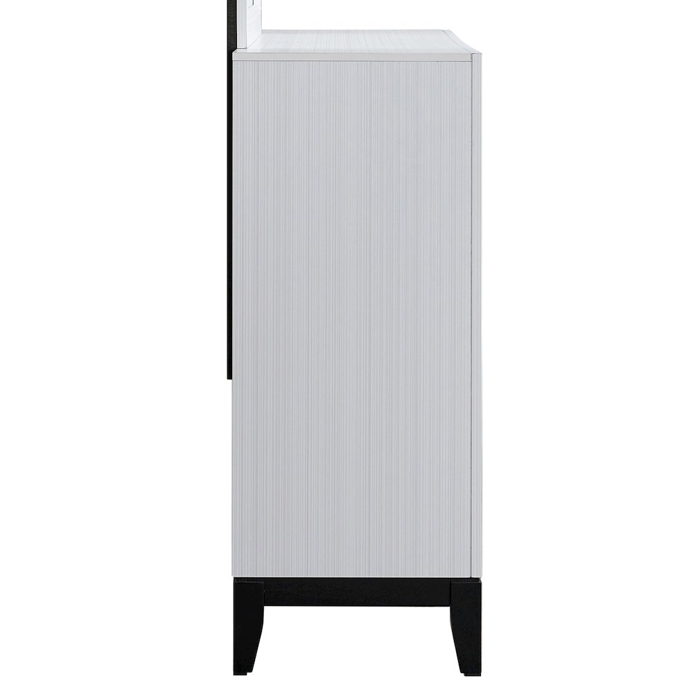 Contemporary Glasgow Dresser , White. Picture 3