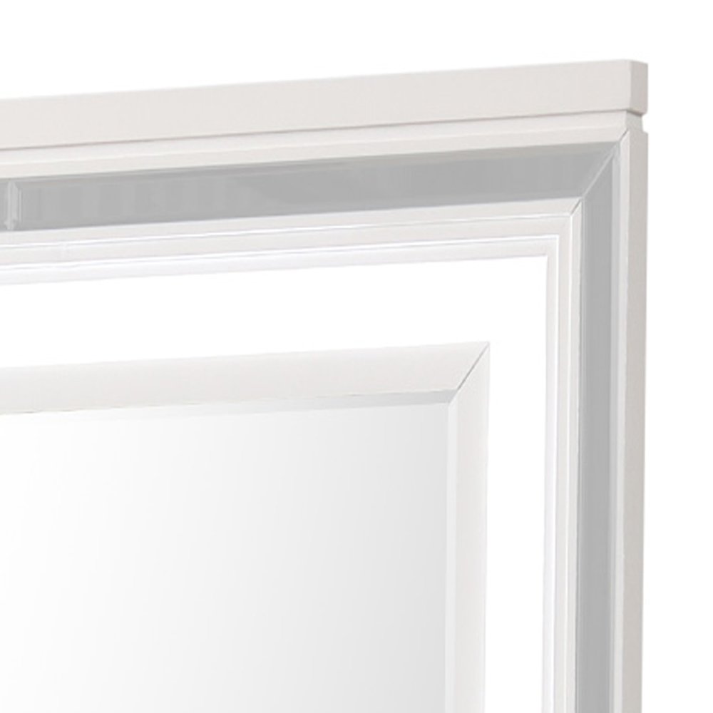 Glory Furniture Genoa Mirror, Sparkling White. Picture 2