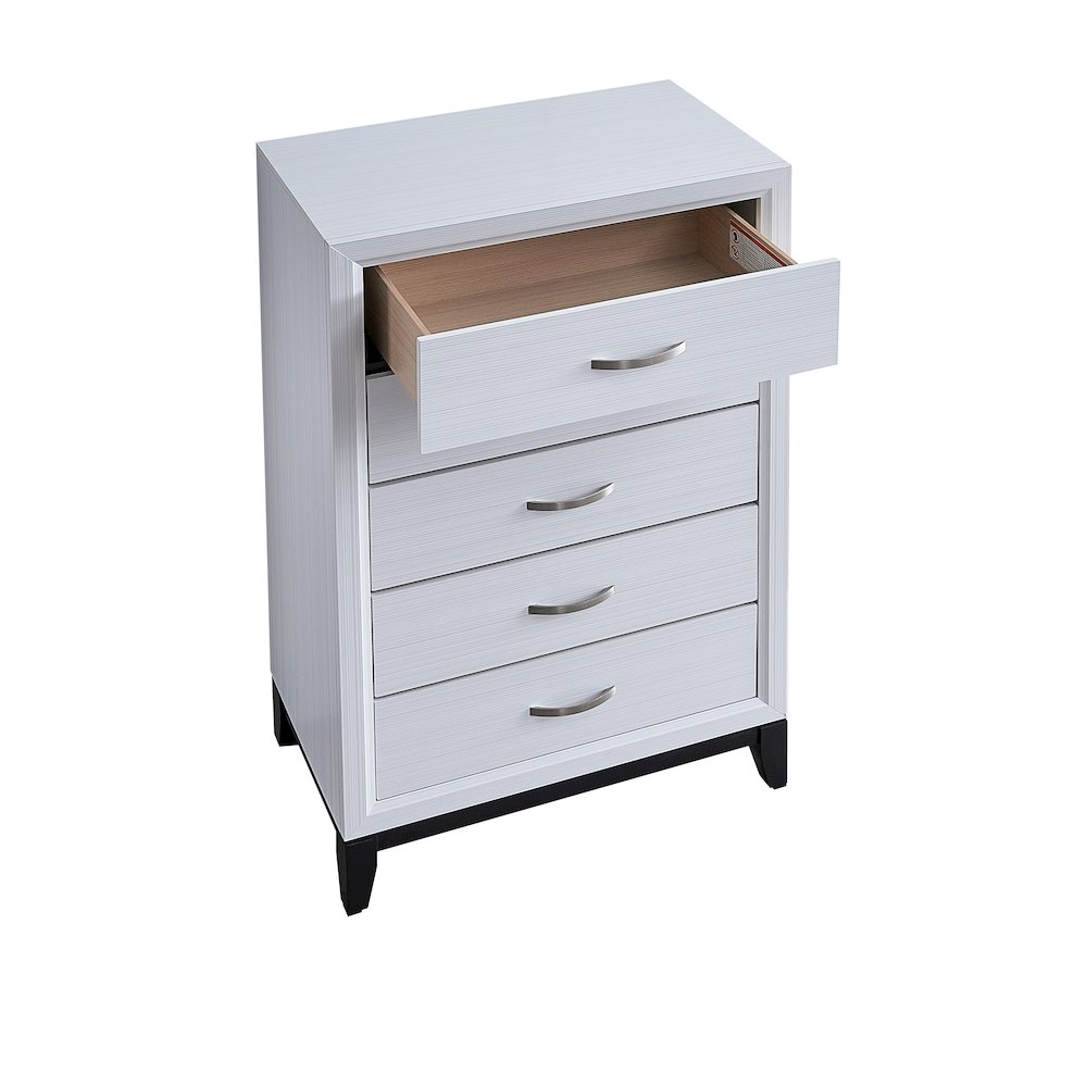 Contemporary Glasgow Chest , White. Picture 7