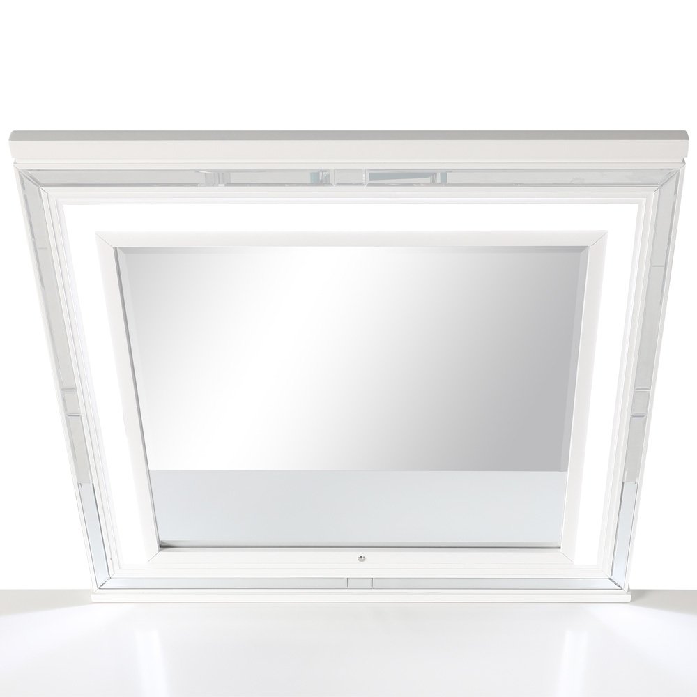 Glory Furniture Genoa Mirror, Sparkling White. Picture 3