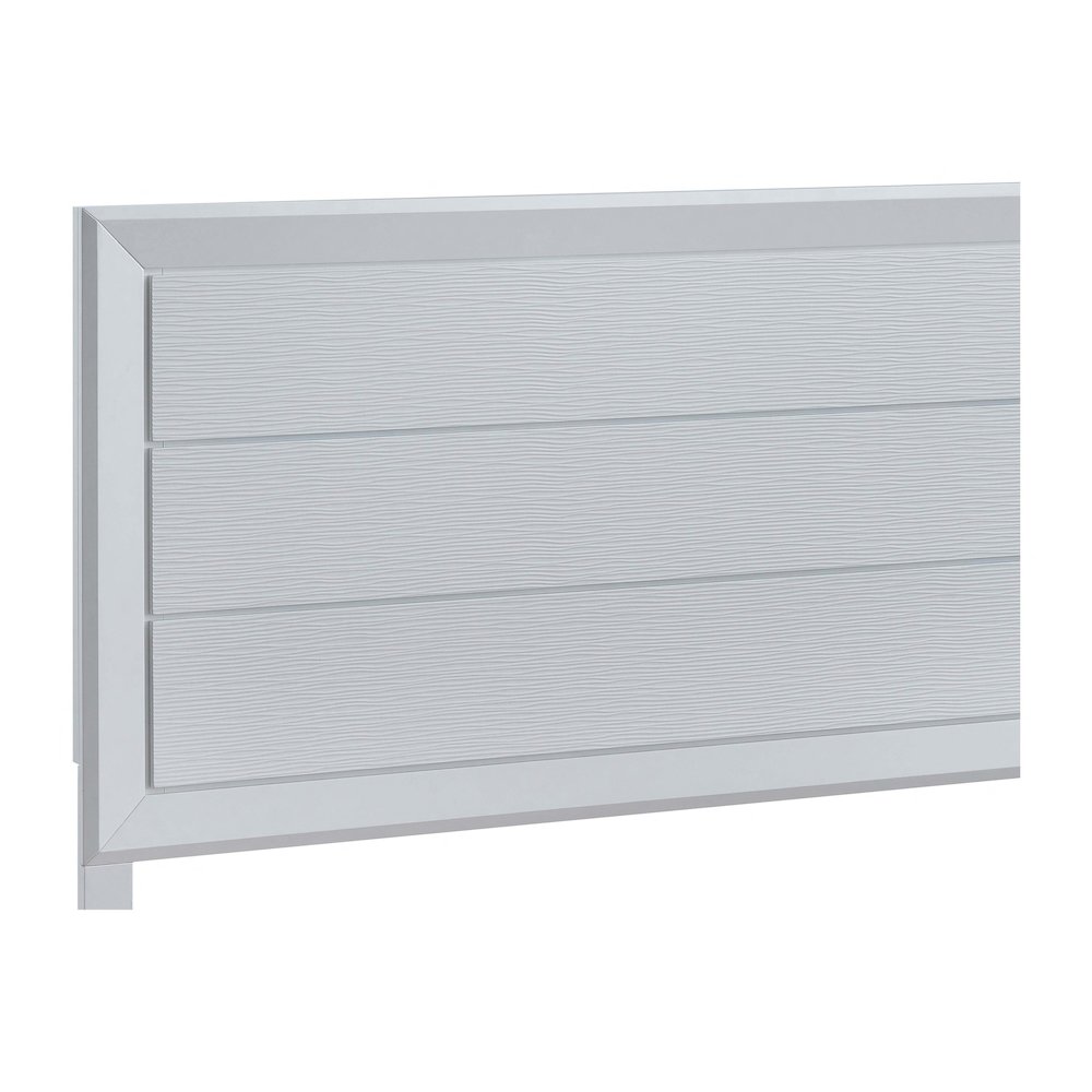 Mars Full Bed White. Picture 6