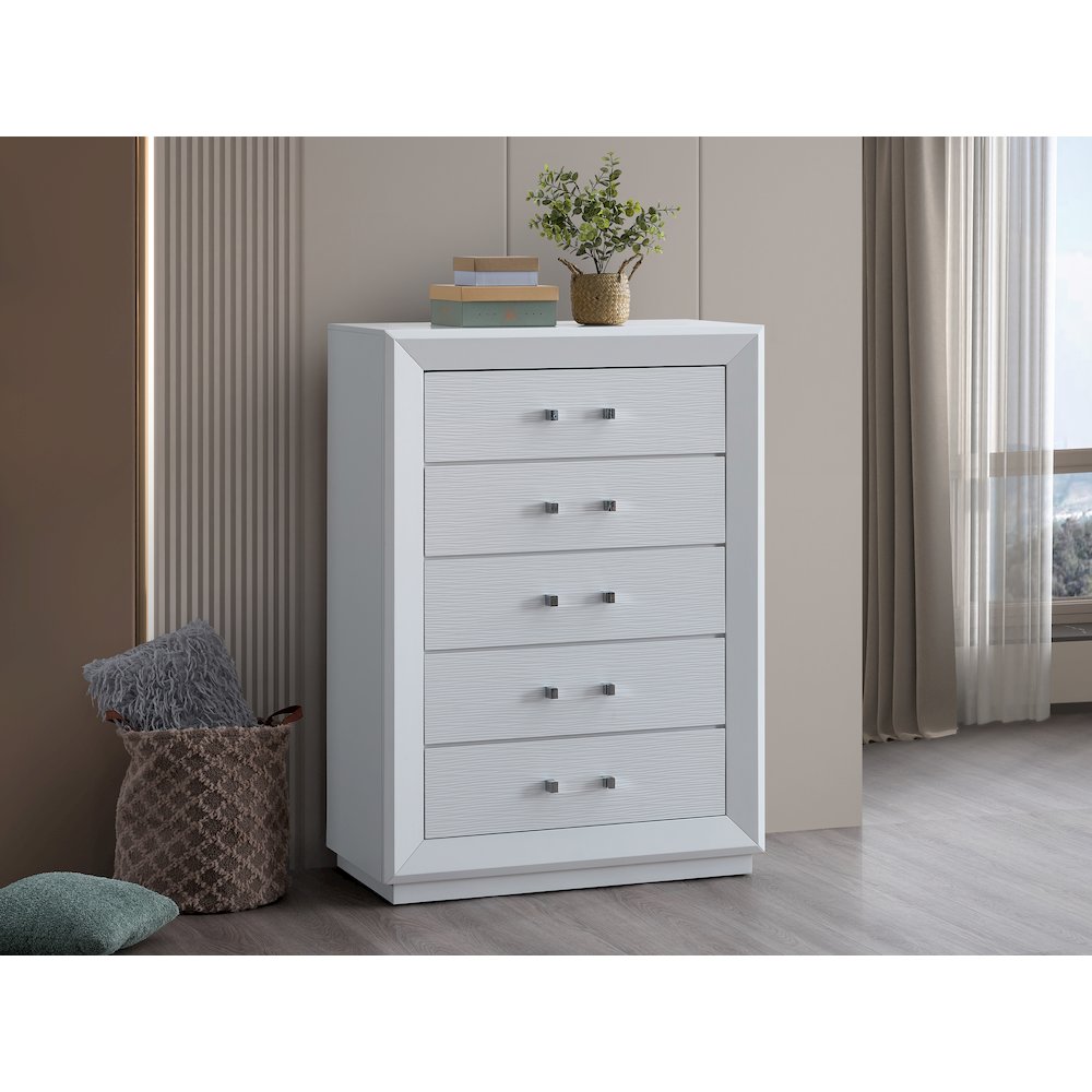 Mars Chest, White. Picture 4