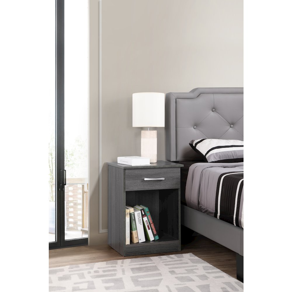 Glory Furniture Lindsey Nightstand in Gray Color. Picture 7