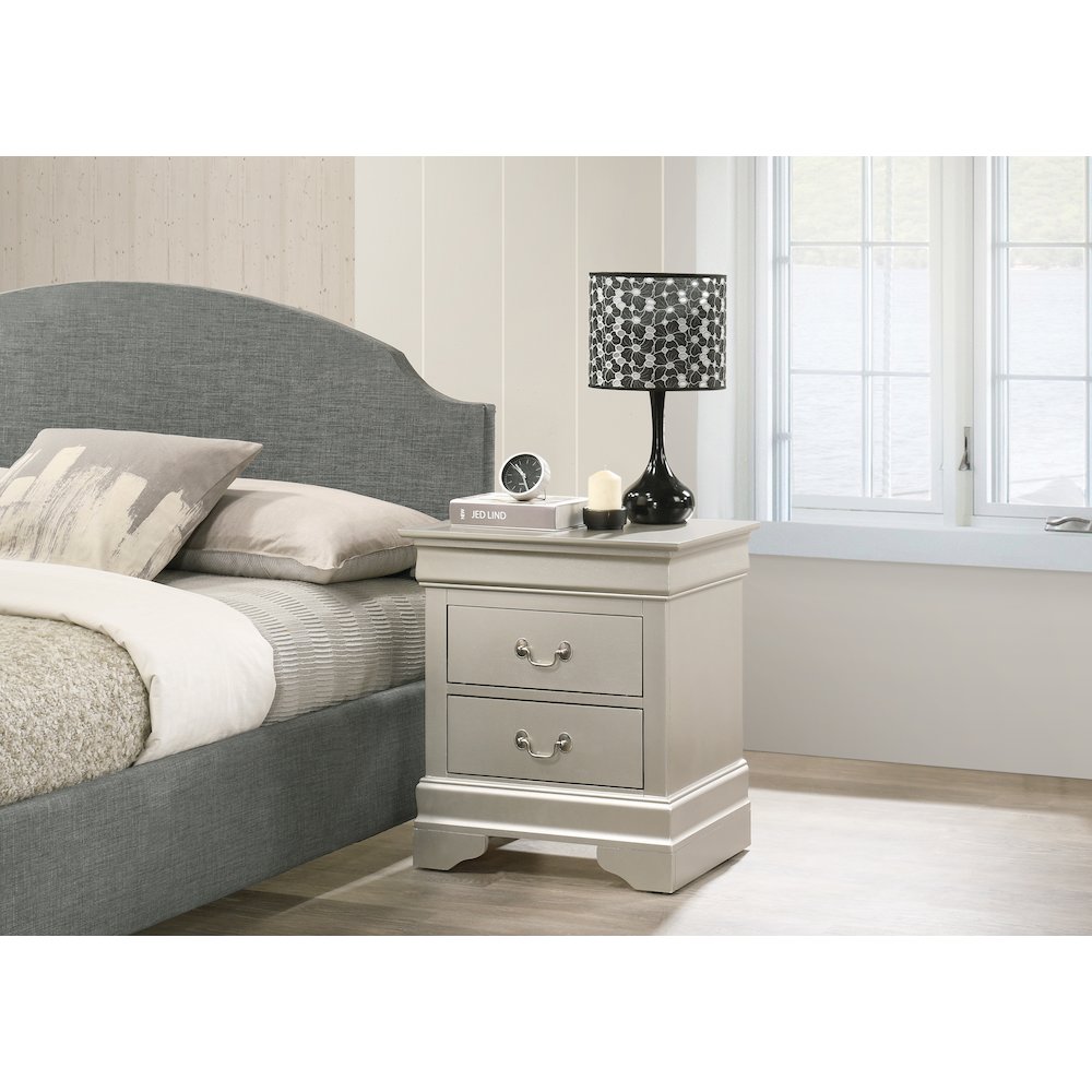 Glory Furniture LouisPhillipe Night Stand in Champagne Color. Picture 5