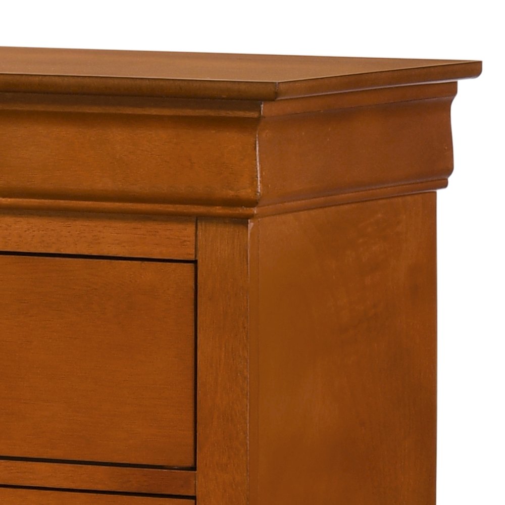 Glory Furniture LouisPhillipe Chest in Oak Color. Picture 5