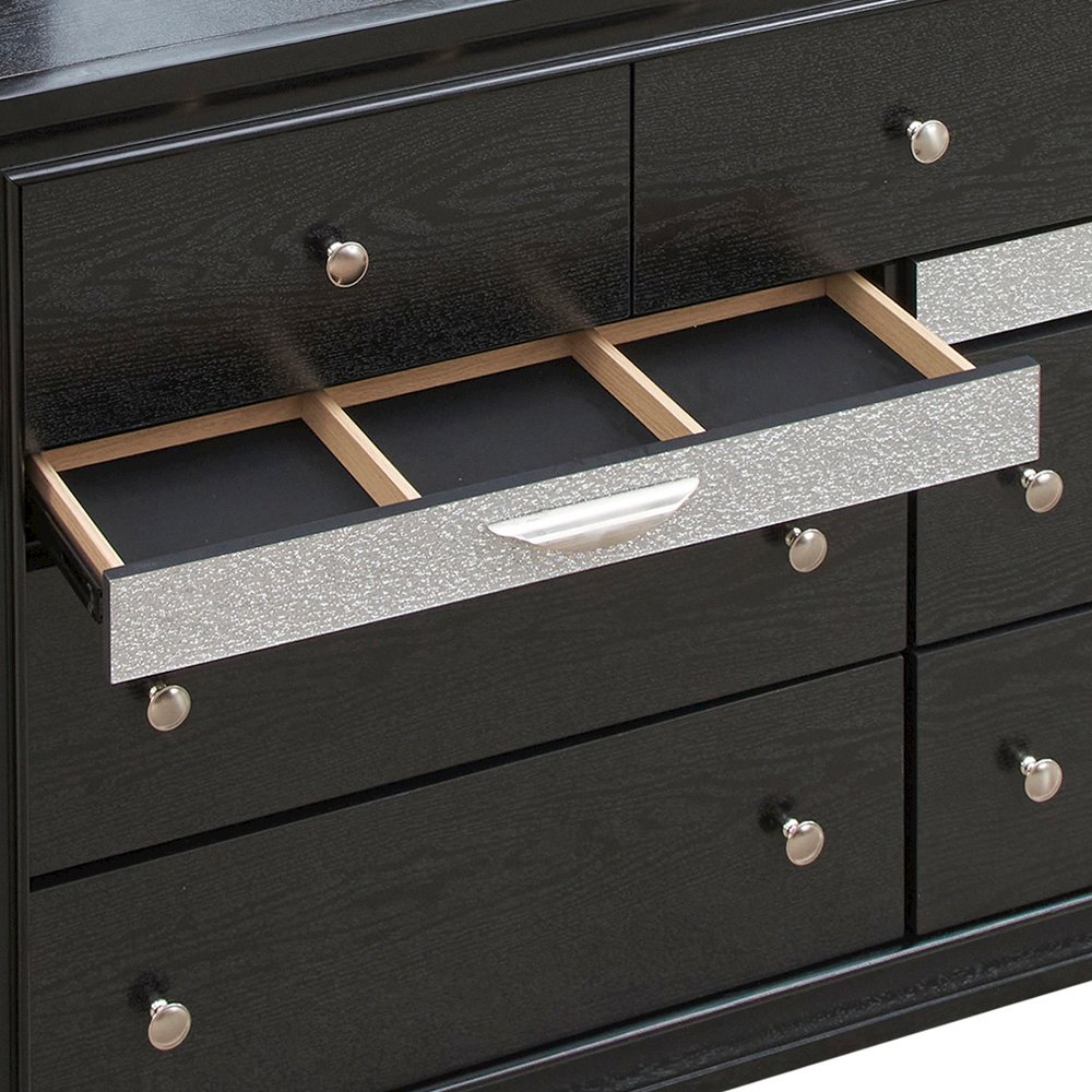 Glory Furniture Madrid Dresser in Black Color. Picture 4